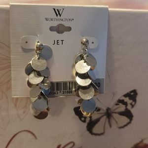 Silver metal shiny earings